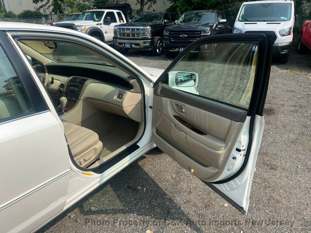 2004 Toyota Avalon XLS Premium photo 31