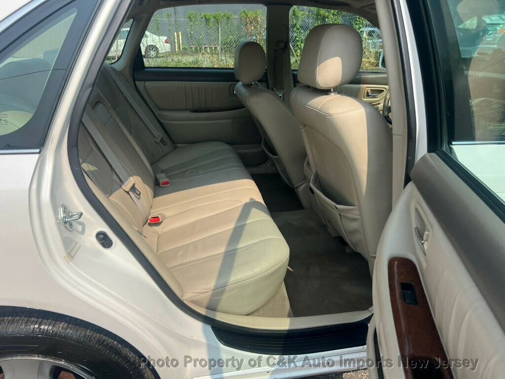 2004 Toyota Avalon XLS Premium photo 36