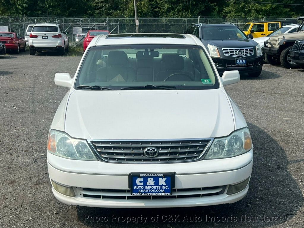 2004 Toyota Avalon XLS Premium photo 4