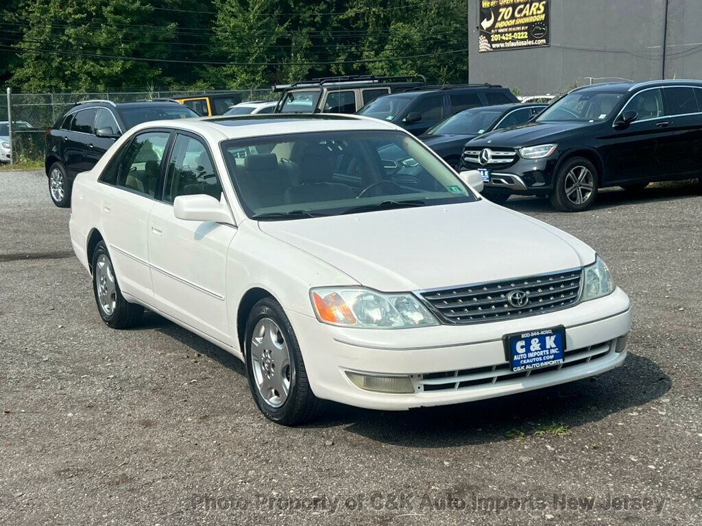 2004 Toyota Avalon XLS Premium photo 6