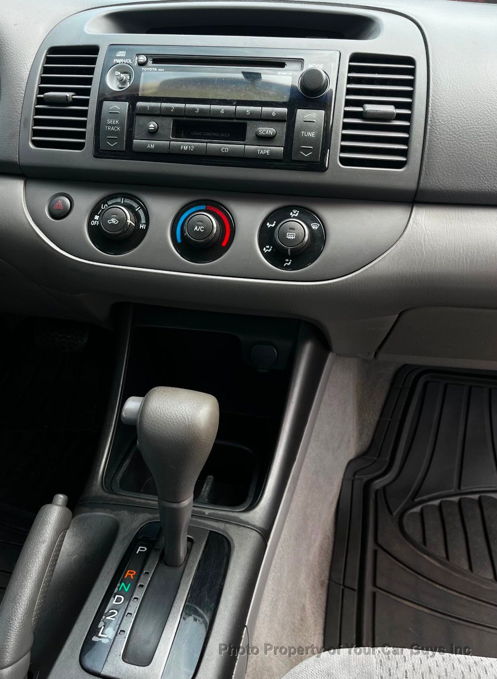 2004 Toyota Camry  - 23055407 - 17