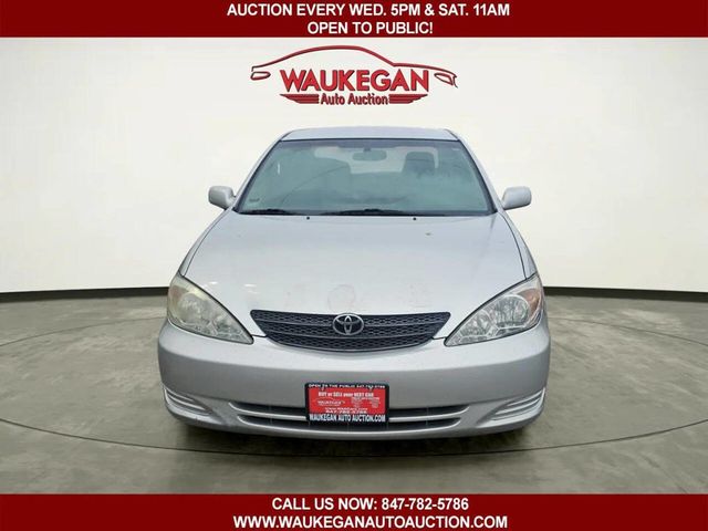 2004 Toyota Camry 4dr Sedan LE Automatic - 22961844 - 1