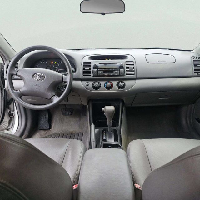 2004 Toyota Camry 4dr Sedan LE Automatic - 22961844 - 8