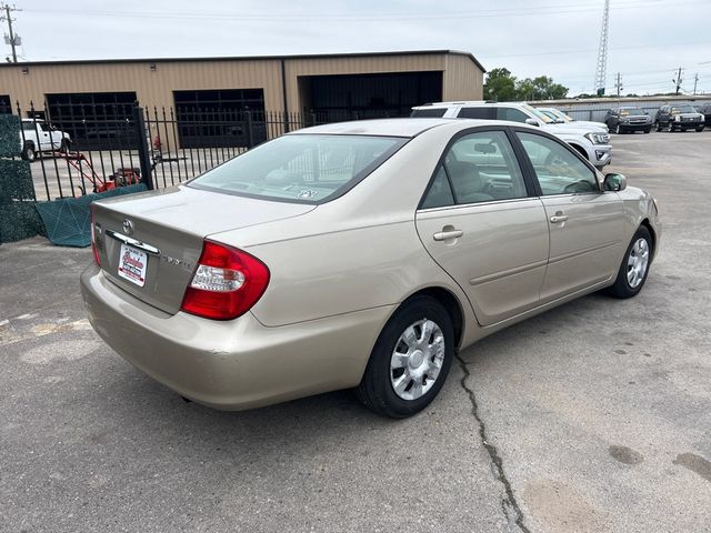 2004 Toyota Camry 4dr Sedan LE Automatic - 23021891 - 3