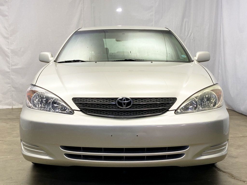 2004 Toyota Camry 4dr Sedan LE Automatic - 22937550 - 9