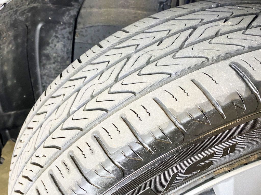 2004 Toyota Camry 4dr Sedan LE Automatic - 22937550 - 53