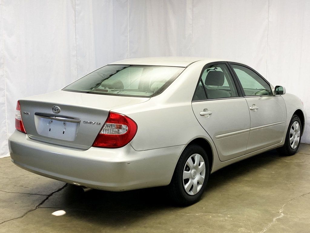 2004 Toyota Camry 4dr Sedan LE Automatic - 22937550 - 6