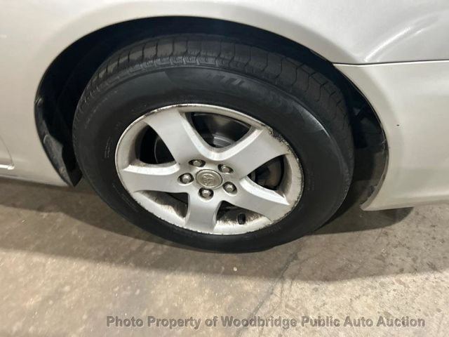 2004 Toyota Camry 4dr Sedan SE V6 Automatic - 23022077 - 12
