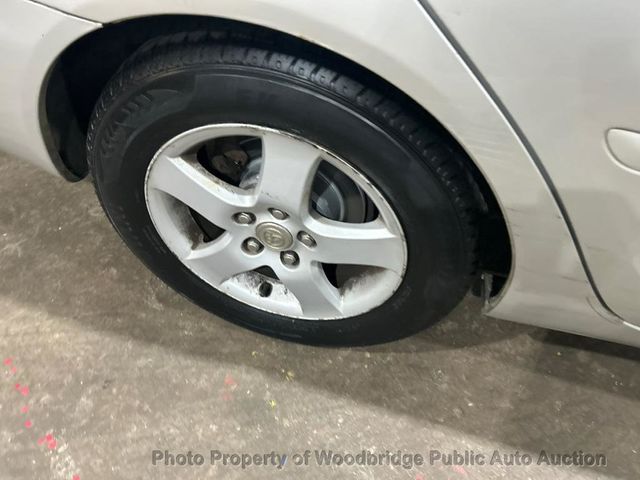 2004 Toyota Camry 4dr Sedan SE V6 Automatic - 23022077 - 14