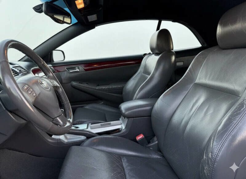 2004 Toyota Camry Solara Low-Mile Solara - Heated Seats - Convertible - 22923717 - 11
