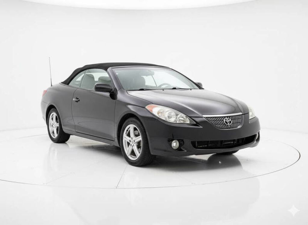 2004 Toyota Camry Solara SE photo 4