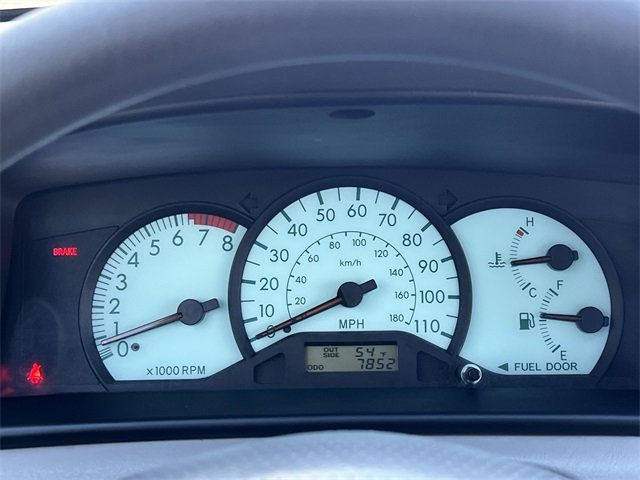 2004 Toyota Corolla 4dr Sedan CE Automatic - 22978683 - 18