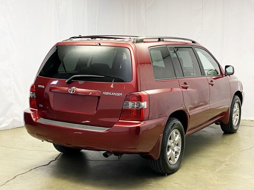 2004 Toyota Highlander  - 22582630 - 10