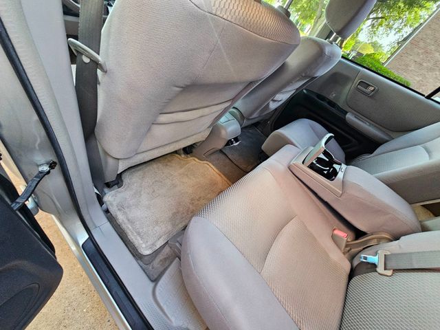 2004 Toyota Highlander 4dr V6 4WD w/3rd Row - 23040580 - 22
