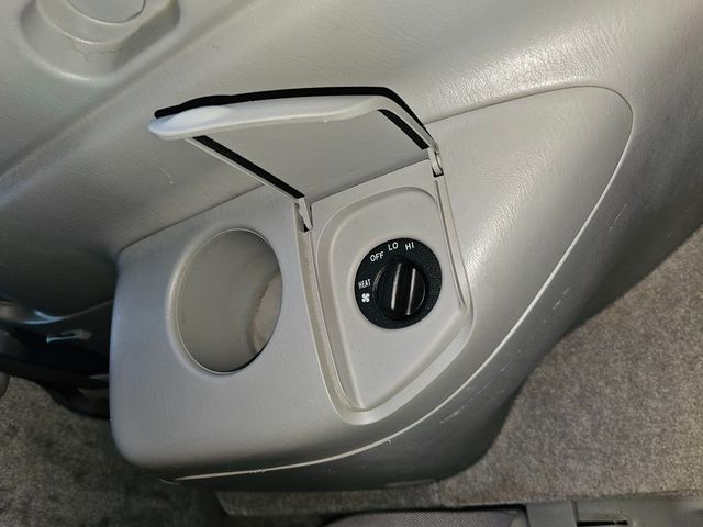 2004 Toyota Highlander 4dr V6 4WD w/3rd Row - 23040580 - 36