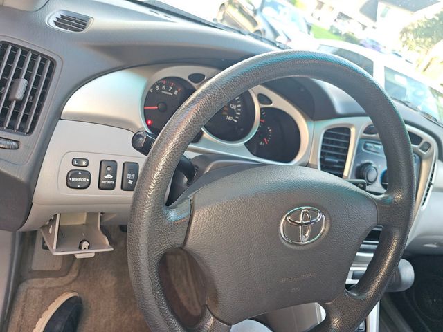 2004 Toyota Highlander 4dr V6 4WD w/3rd Row - 23040580 - 42