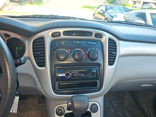 2004 Toyota Highlander 4dr V6 4WD w/3rd Row - 23040580 - 48
