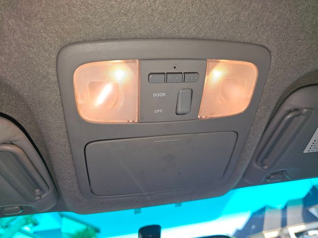 2004 Toyota Highlander 4dr V6 4WD w/3rd Row - 23040580 - 59