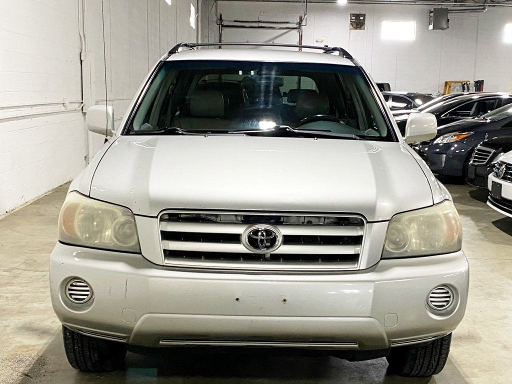 2004 Toyota Highlander 4dr V6 w/3rd Row - 22388184 - 13