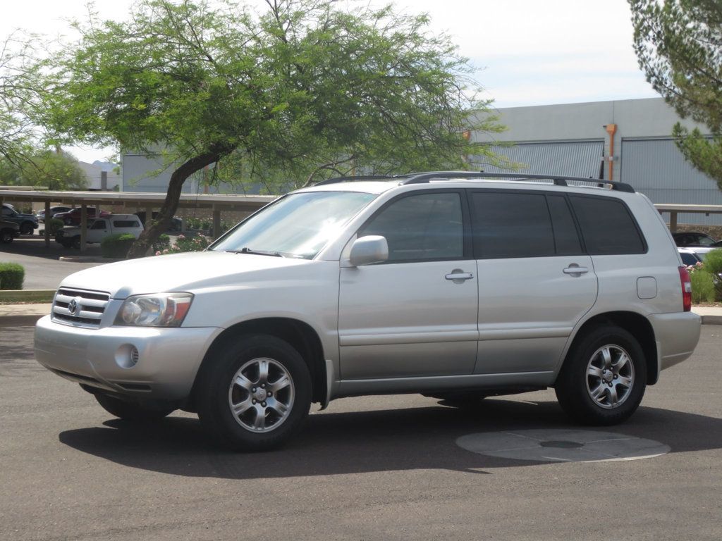 2004 Toyota Highlander 6CYLINDER AWD EXTRA CLEAN HIGHLANDER 2OWNER  3RD ROW SEATING  - 23043106 | Video 1