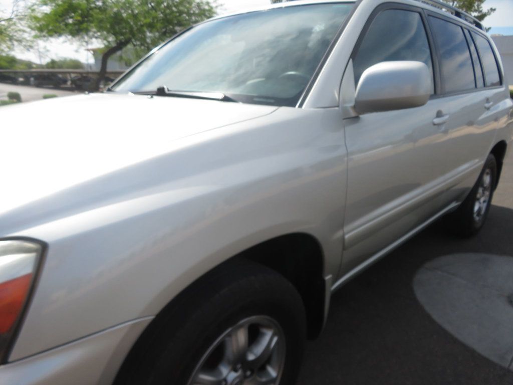 2004 Toyota Highlander 6CYLINDER AWD EXTRA CLEAN HIGHLANDER 2OWNER  3RD ROW SEATING  - 23043106 - 7