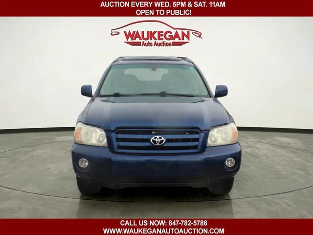 2004 Toyota Highlander Base AWD 4dr SUV V6 w/3rd Row - 22995218 - 1