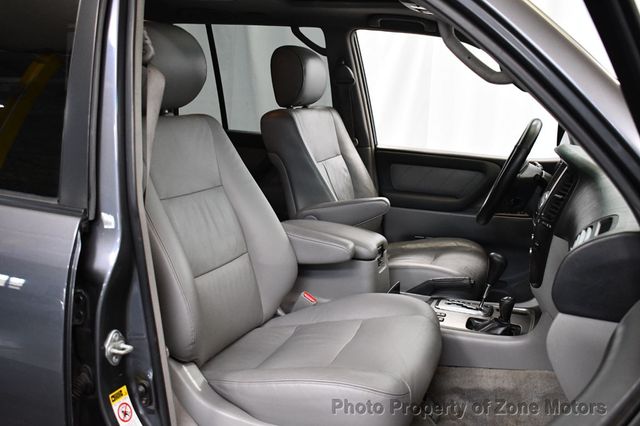 2004 Toyota Land Cruiser 4dr 4WD - 23035360 - 12