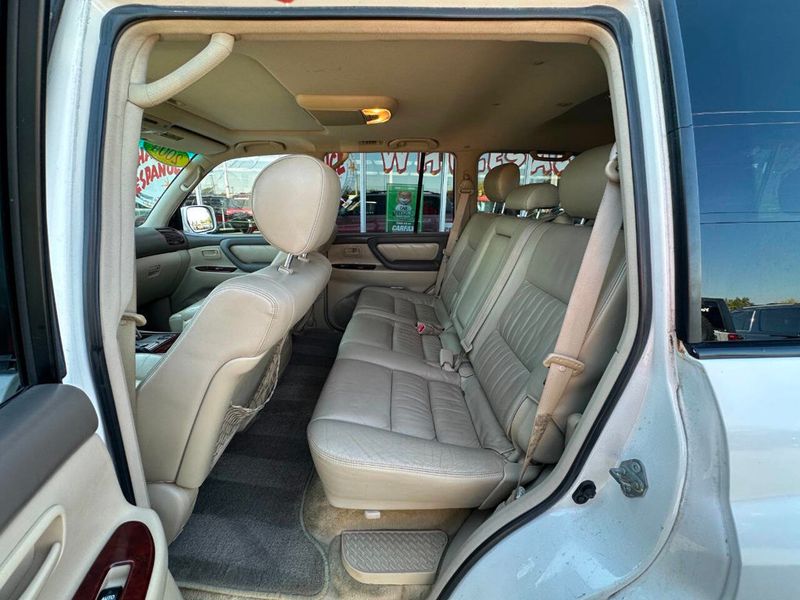 2004 Toyota Land Cruiser 4dr 4WD - 22925065 - 17