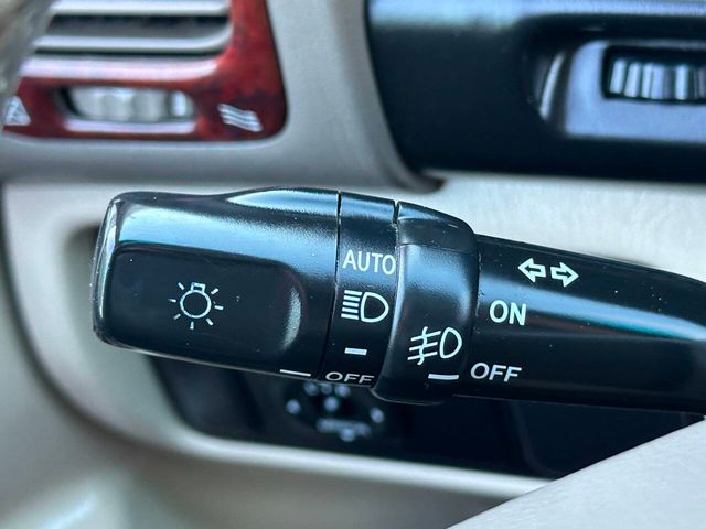 2004 Toyota Land Cruiser 4dr 4WD - 22925065 - 37