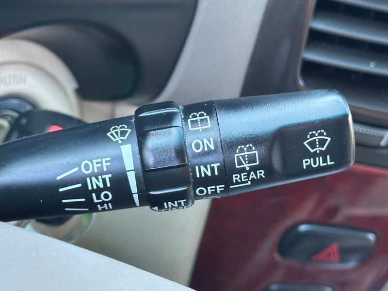 2004 Toyota Land Cruiser 4dr 4WD - 22925065 - 38