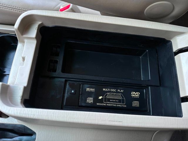 2004 Toyota Land Cruiser 4dr 4WD - 22925065 - 56