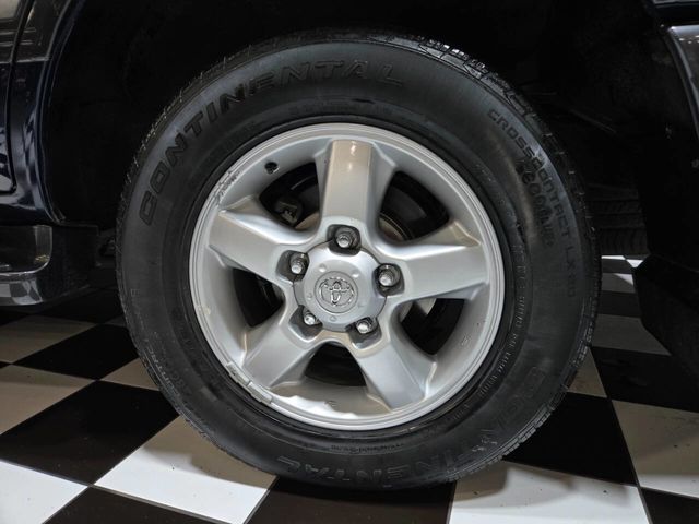 2004 Toyota Land Cruiser 4dr 4WD - 22995515 - 26
