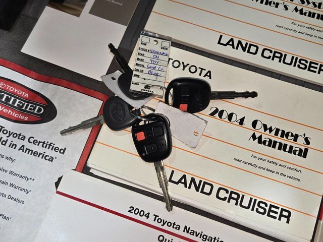 2004 Toyota Land Cruiser 4dr 4WD - 22995515 - 6