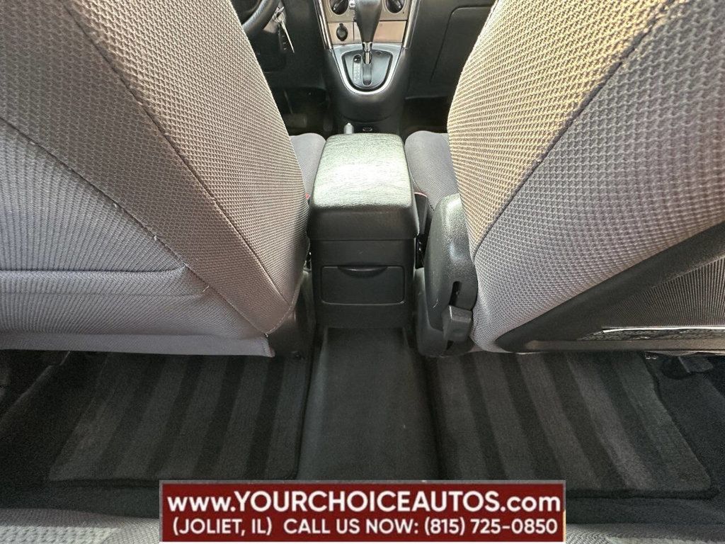 2004 Toyota Matrix Base Fwd 4dr Wagon - 22861308 - 18