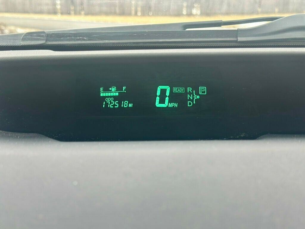 2004 Toyota Prius 5dr Hatchback - 22772850 - 11