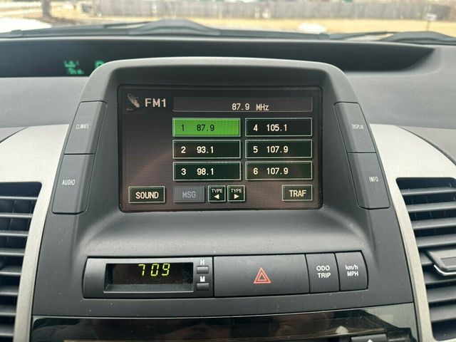 2004 Toyota Prius 5dr Hatchback - 22772850 - 14