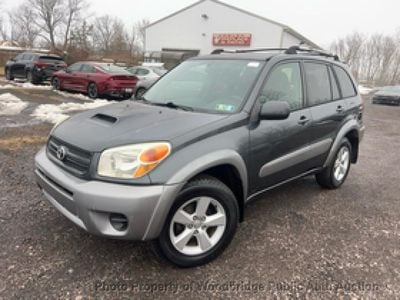 2004 Toyota RAV4 - JTEHD20V146021078