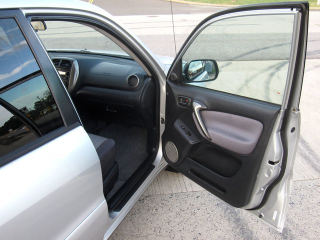 2004 Toyota RAV4 4dr Automatic 4WD - 23086177 - 21