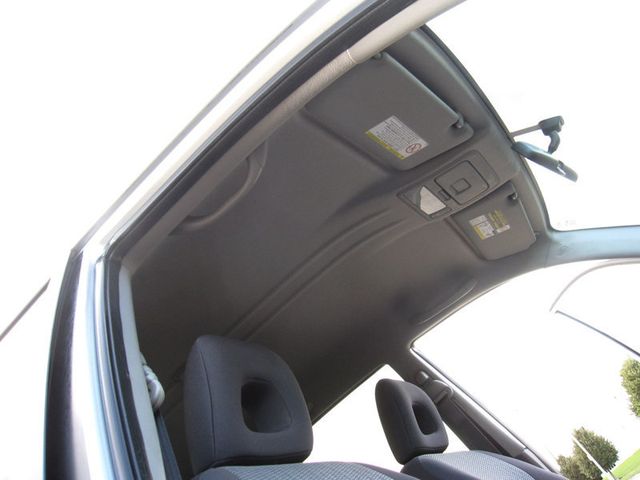 2004 Toyota RAV4 4dr Automatic 4WD - 23086177 - 24
