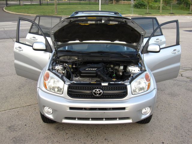 2004 Toyota RAV4 4dr Automatic 4WD - 23086177 - 33