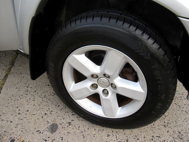 2004 Toyota RAV4 4dr Automatic 4WD - 23086177 - 35