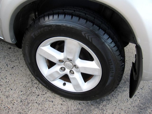 2004 Toyota RAV4 4dr Automatic 4WD - 23086177 - 37