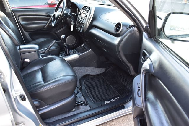 2004 Toyota RAV4 4dr Manual - 22971458 - 18