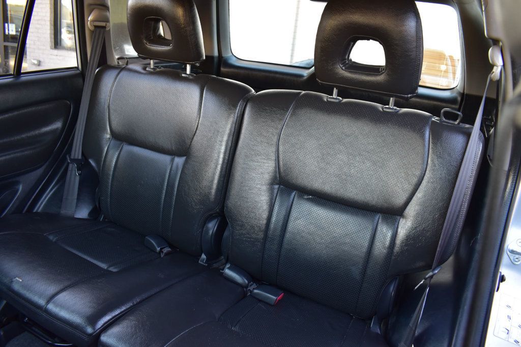 2004 Toyota RAV4 4dr Manual - 22971458 - 20