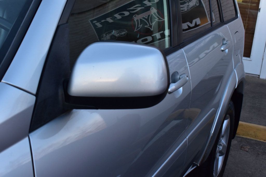 2004 Toyota RAV4 4dr Manual - 22971458 - 37