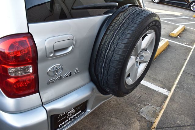 2004 Toyota RAV4 4dr Manual - 22971458 - 41