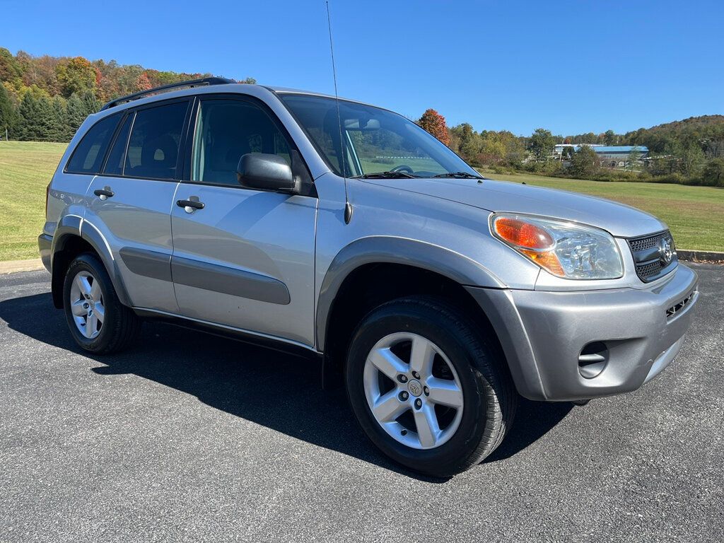 2004 Toyota RAV4 5-speed manual stick shift straight drive 4x4 4wd - 22510166 - 0