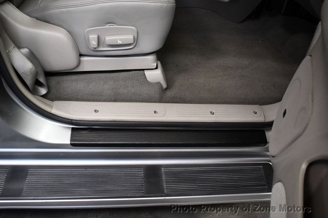 2004 Toyota Sequoia 4dr Limited 4WD - 23058728 - 13