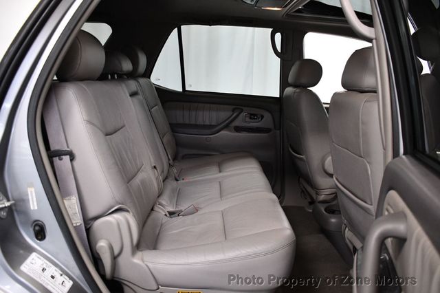2004 Toyota Sequoia 4dr Limited 4WD - 23058728 - 15