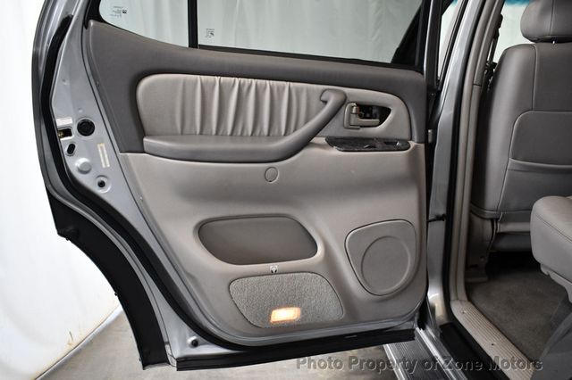 2004 Toyota Sequoia 4dr Limited 4WD - 23058728 - 22